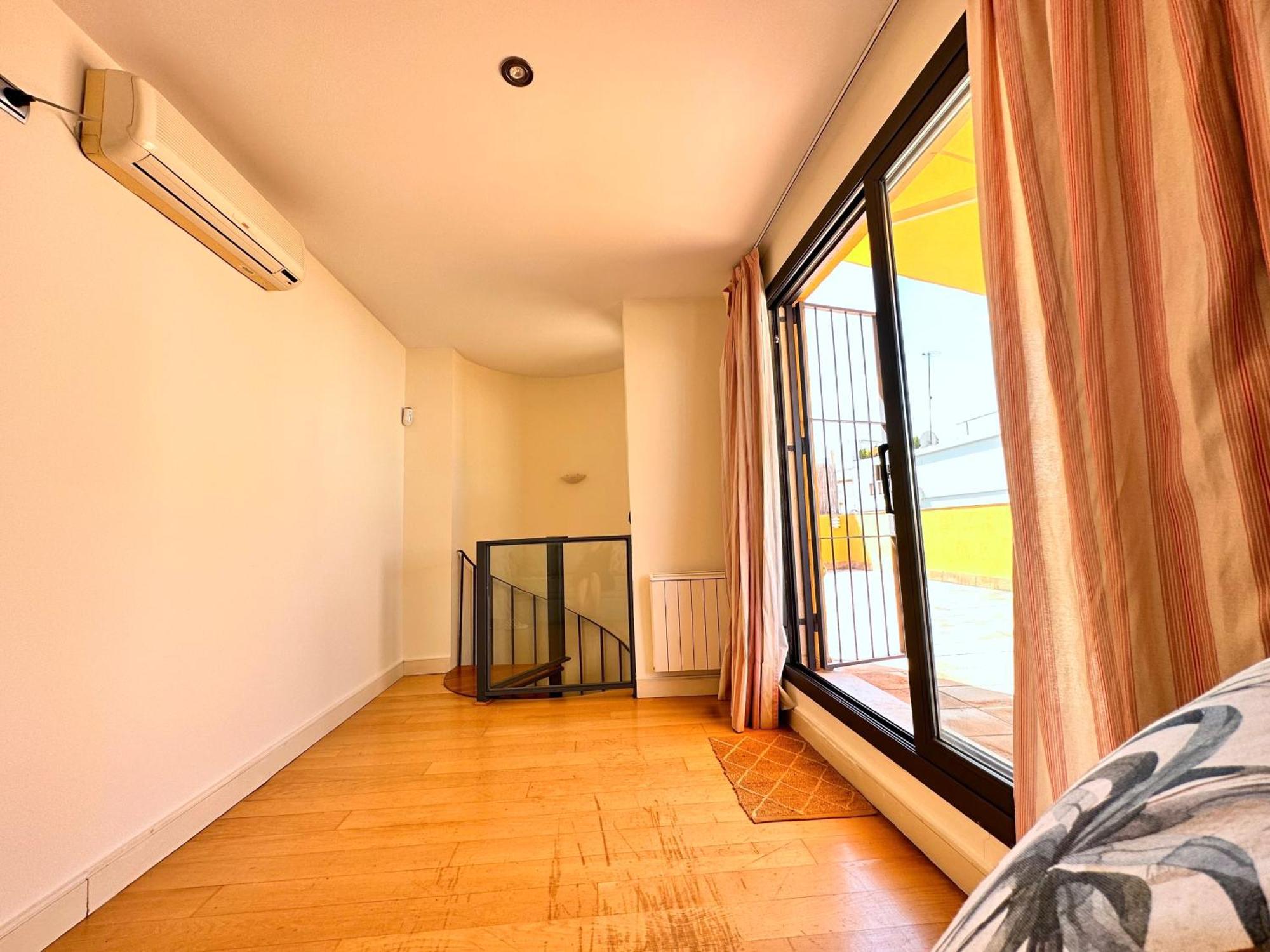 Penthouse Near Cathedral Private Rooftop Private Parking Sevilla Buitenkant foto
