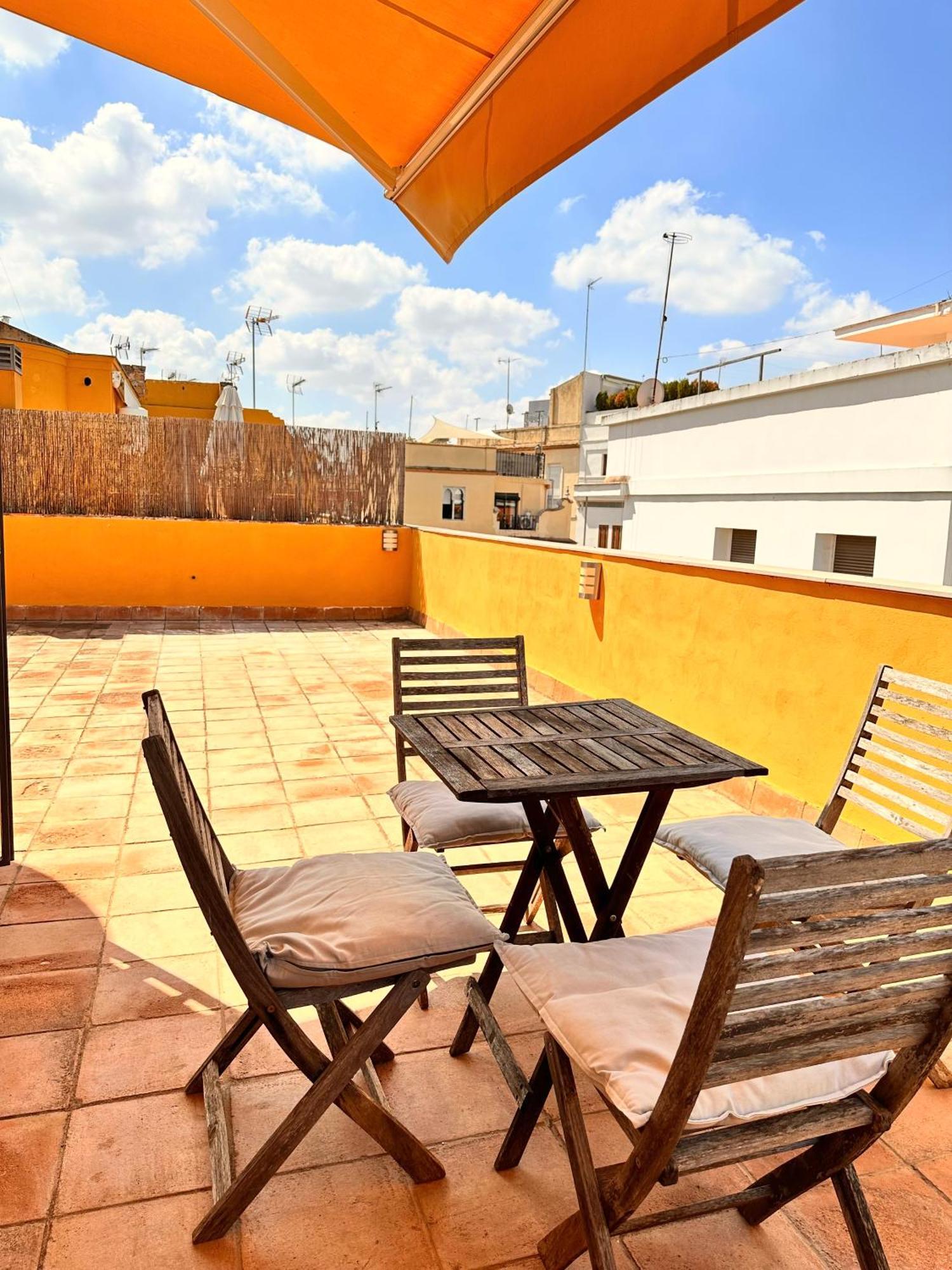 Penthouse Near Cathedral Private Rooftop Private Parking Sevilla Buitenkant foto