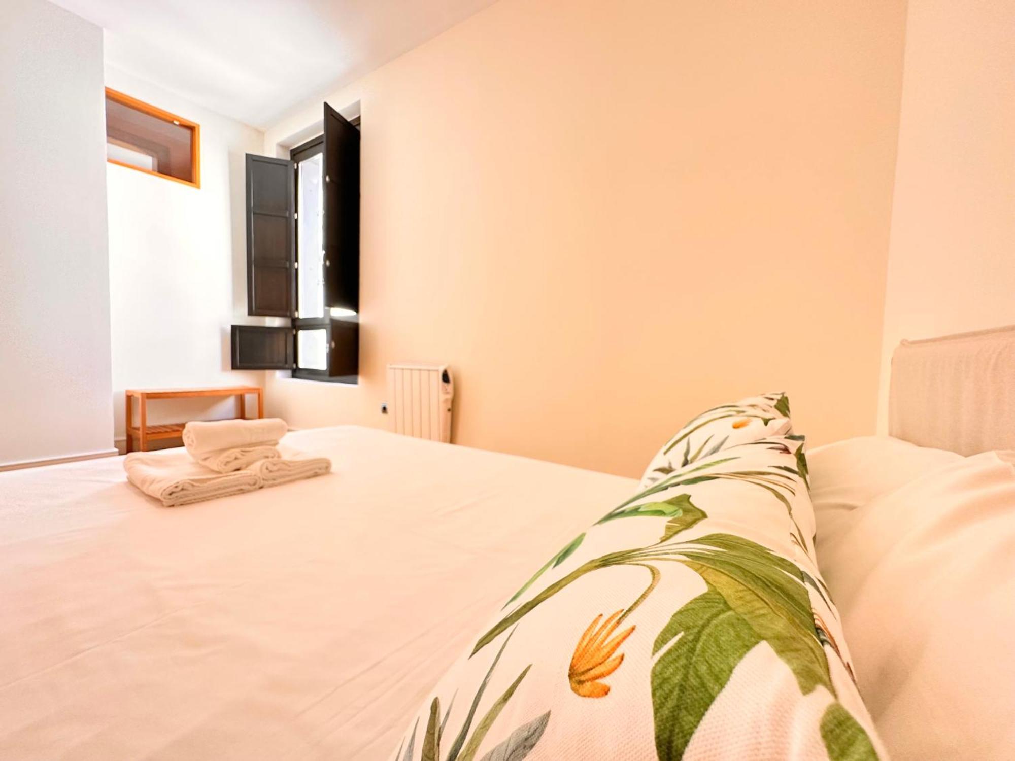 Penthouse Near Cathedral Private Rooftop Private Parking Sevilla Buitenkant foto
